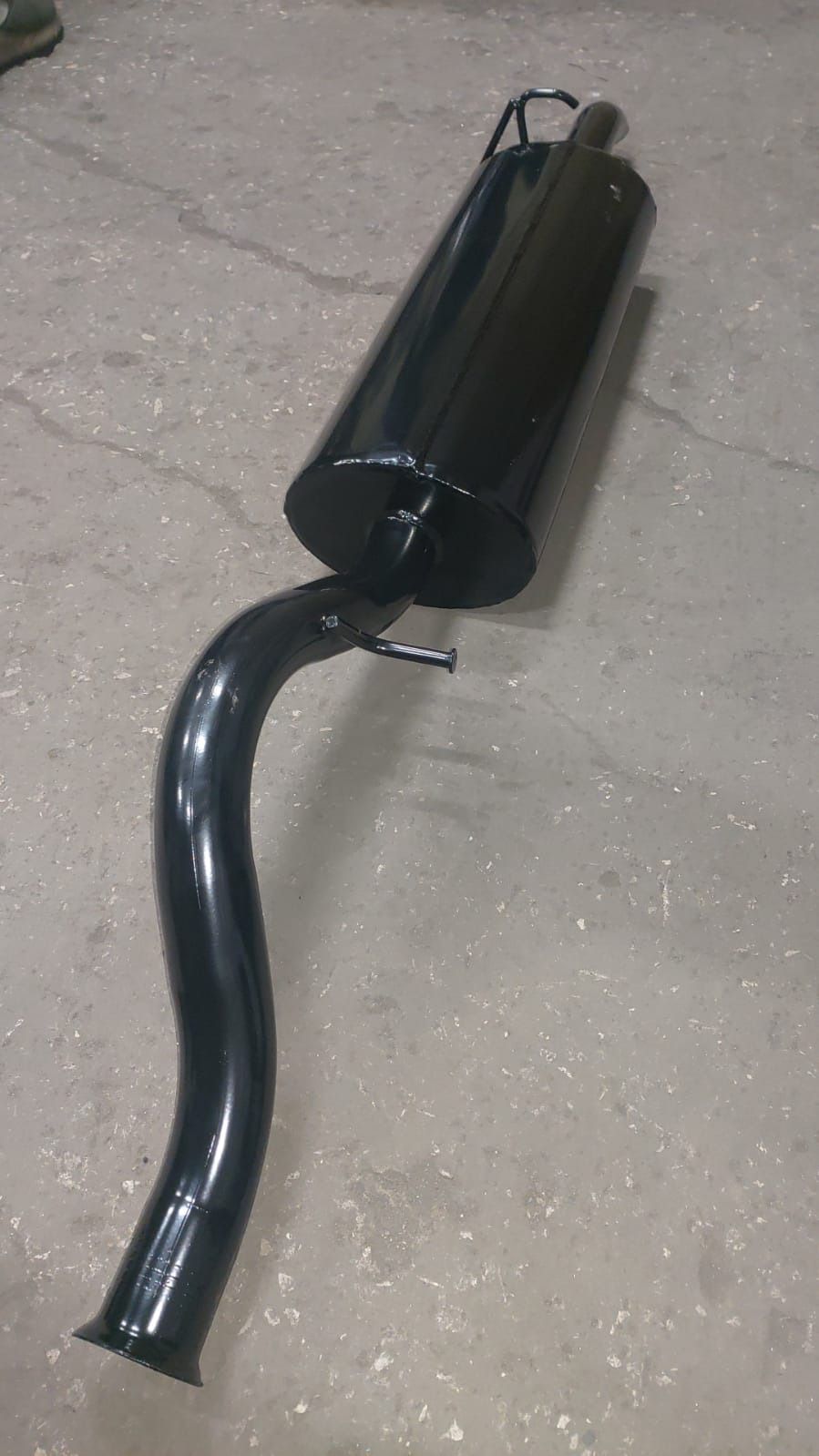 Глушитель овальный "Stinger sport" для а/м ВАЗ 2190 Гранта седан Глушитель овальный "Stinger sport" для а/м ВАЗ 2190 Гранта седан