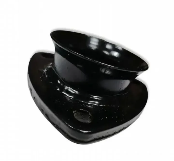 Адаптер для установки глушителя.Треугольный фланец 51мм развальцовка(под хомут ВАЗ)