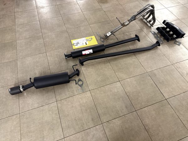 Выхлоп + впуск Kia Spectra, насадка Akrapovic, серия Mute